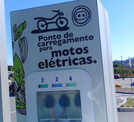 carregamento para motas.jpg