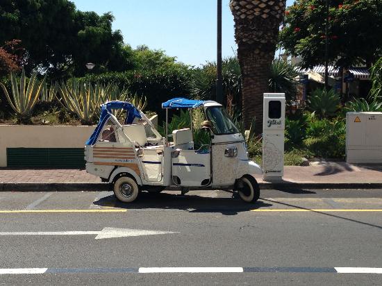 tukxi-spot-at-lido.jpg