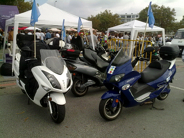 Scooter Parade Porto 2014.gif