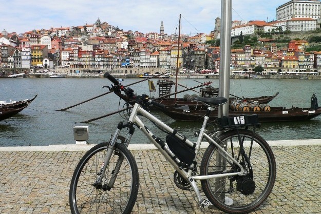 Abstranhen-se da bikla e vejam  A Ribeira do PORTO