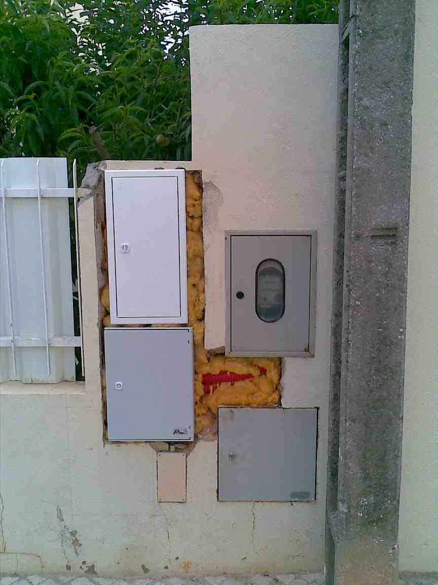 Instalação das caixas do contador e PC/P-100