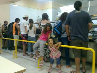 Todos de costas!