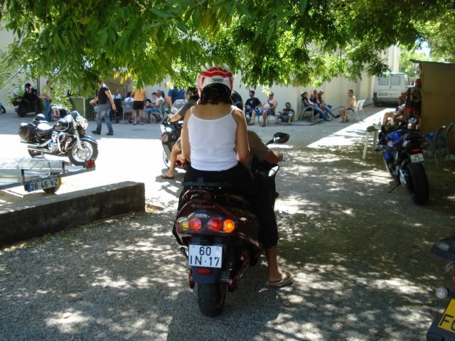 à entrada do camping.jpg