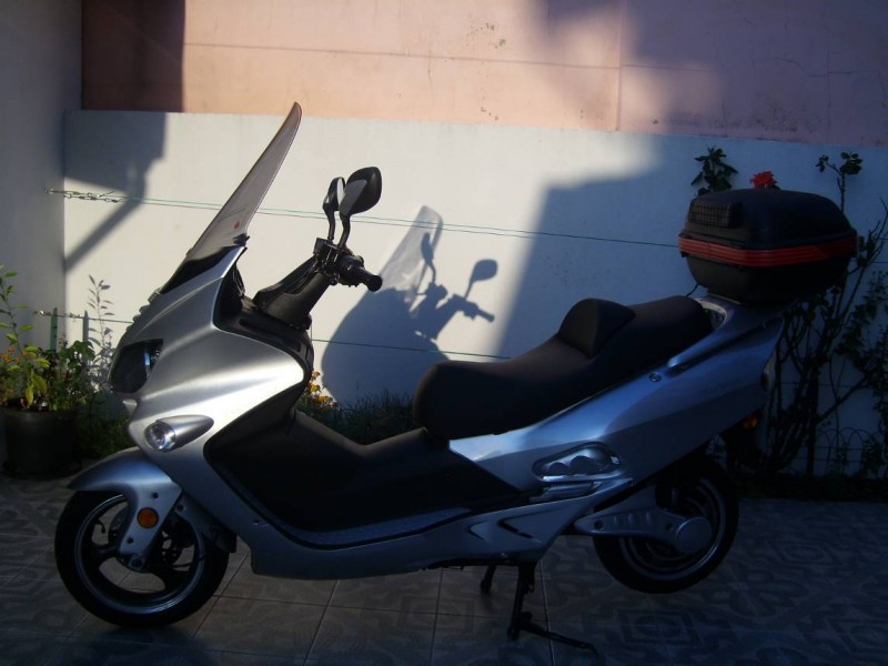 para-brisas-givi2.JPG (113.27 KiB) Visto 4637 vezes Vista lateral- Outubro