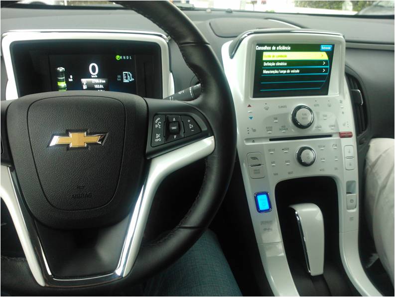 interior_volt1.jpg
