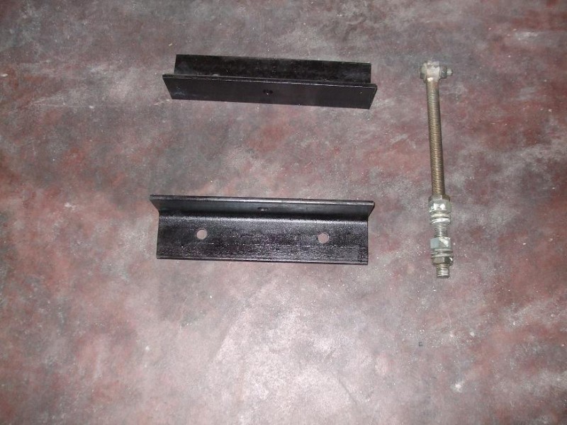 Cantoneiras de 80 mm e varão roscado inox de 20 mm
